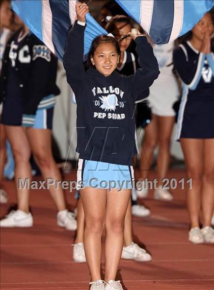 Thumbnail 2 in Muir vs. Crescenta Valley photogallery.