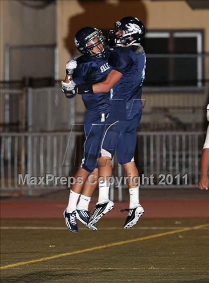 Thumbnail 1 in Muir vs. Crescenta Valley photogallery.