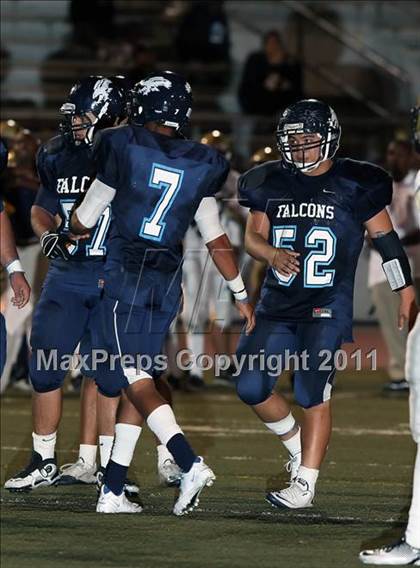 Thumbnail 1 in Muir vs. Crescenta Valley photogallery.