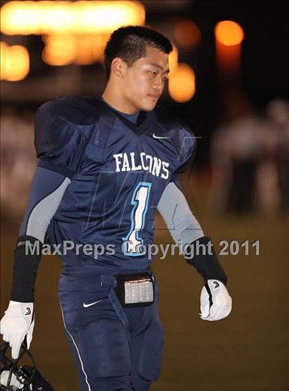 Thumbnail 3 in Muir vs. Crescenta Valley photogallery.