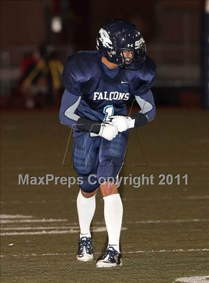 Thumbnail 3 in Muir vs. Crescenta Valley photogallery.