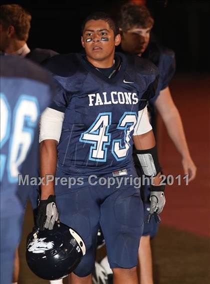 Thumbnail 3 in Muir vs. Crescenta Valley photogallery.
