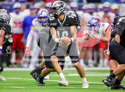 Thumbnail 2 in Westlake vs. Pharr-San Juan-Alamo North (UIL 6A D2 Regional Playoff) photogallery.