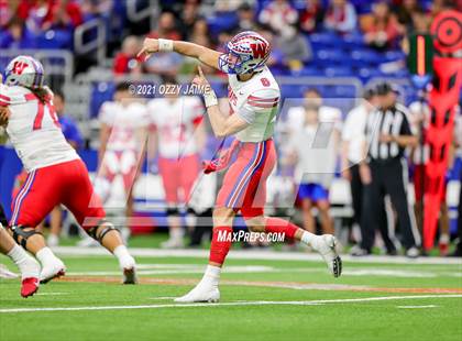 Thumbnail 3 in Westlake vs. Pharr-San Juan-Alamo North (UIL 6A D2 Regional Playoff) photogallery.