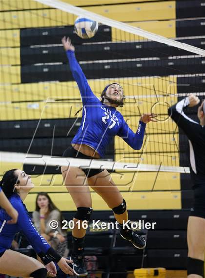 Thumbnail 3 in L'Anse Creuse @ Sterling Heights photogallery.