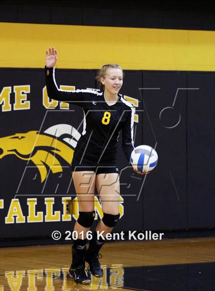 Thumbnail 2 in L'Anse Creuse @ Sterling Heights photogallery.