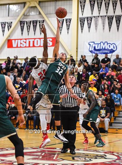 Thumbnail 1 in St. Patrick-St. Vincent vs. Salesian College Preparatory (CIF NCS D4 Final) photogallery.