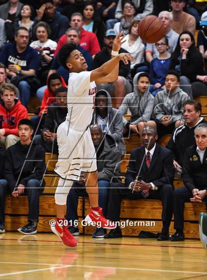 Thumbnail 2 in St. Patrick-St. Vincent vs. Salesian College Preparatory (CIF NCS D4 Final) photogallery.