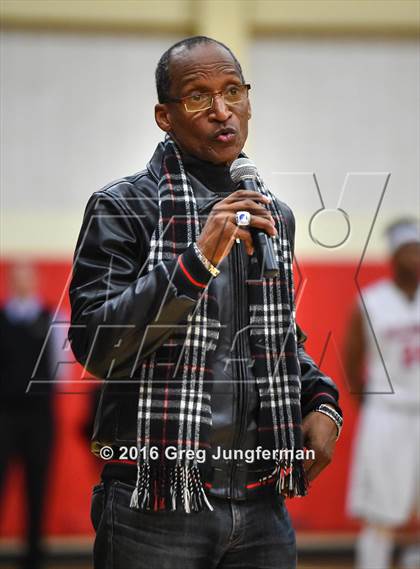 Thumbnail 2 in St. Patrick-St. Vincent vs. Salesian College Preparatory (CIF NCS D4 Final) photogallery.