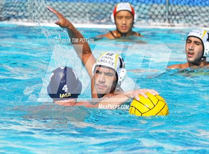 Thumbnail 2 in Santa Monica vs Capistrano Valley (CIF SS D4 Final) photogallery.