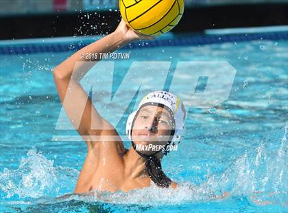 Thumbnail 1 in Santa Monica vs Capistrano Valley (CIF SS D4 Final) photogallery.