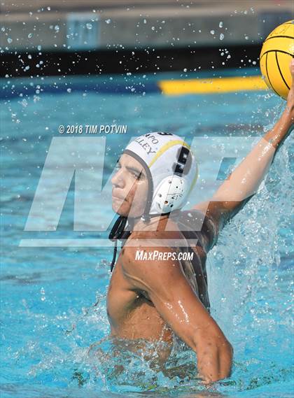 Thumbnail 3 in Santa Monica vs Capistrano Valley (CIF SS D4 Final) photogallery.