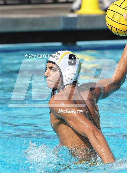 Thumbnail 2 in Santa Monica vs Capistrano Valley (CIF SS D4 Final) photogallery.