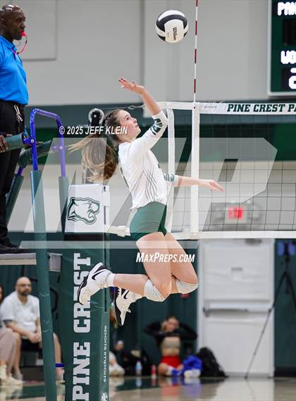 Thumbnail 3 in Calvary Christian vs Pine Crest (FHSAA 3A-13 Semifinal) photogallery.