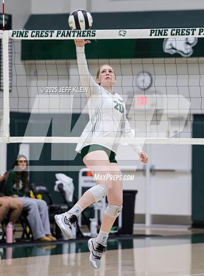 Thumbnail 2 in Calvary Christian vs Pine Crest (FHSAA 3A-13 Semifinal) photogallery.
