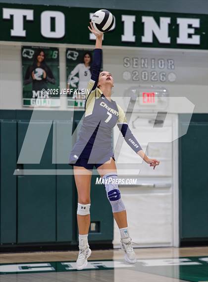 Thumbnail 2 in Calvary Christian vs Pine Crest (FHSAA 3A-13 Semifinal) photogallery.
