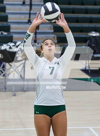Thumbnail 1 in Calvary Christian vs Pine Crest (FHSAA 3A-13 Semifinal) photogallery.