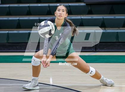 Thumbnail 3 in Calvary Christian vs Pine Crest (FHSAA 3A-13 Semifinal) photogallery.