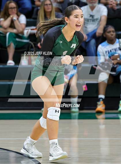 Thumbnail 1 in Calvary Christian vs Pine Crest (FHSAA 3A-13 Semifinal) photogallery.