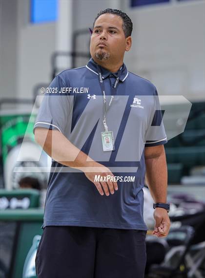 Thumbnail 3 in Calvary Christian vs Pine Crest (FHSAA 3A-13 Semifinal) photogallery.