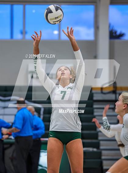 Thumbnail 3 in Calvary Christian vs Pine Crest (FHSAA 3A-13 Semifinal) photogallery.
