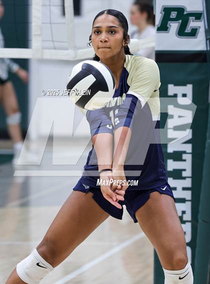 Thumbnail 2 in Calvary Christian vs Pine Crest (FHSAA 3A-13 Semifinal) photogallery.