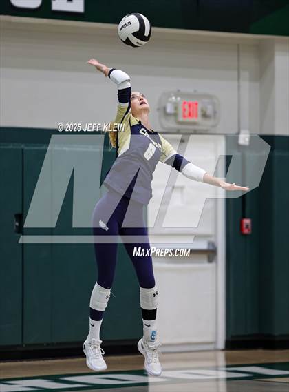 Thumbnail 1 in Calvary Christian vs Pine Crest (FHSAA 3A-13 Semifinal) photogallery.