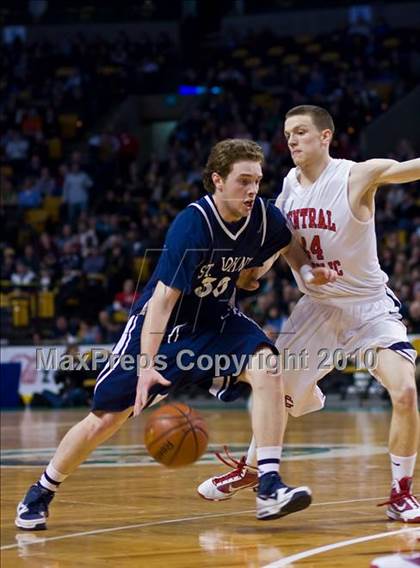 Thumbnail 2 in St. John's Prep vs Central Catholic (MIAA Division 1 North Final) photogallery.