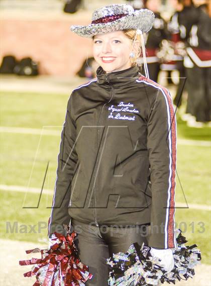 Thumbnail 2 in Wylie vs South Oak Cliff (UIL 4A Regional Playoff) photogallery.