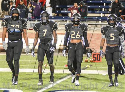 Thumbnail 2 in Wylie vs South Oak Cliff (UIL 4A Regional Playoff) photogallery.