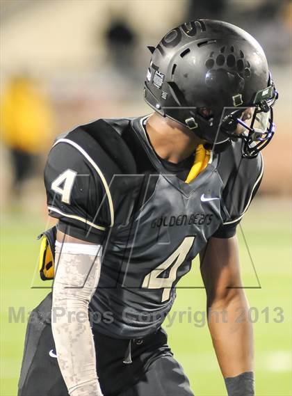 Thumbnail 3 in Wylie vs South Oak Cliff (UIL 4A Regional Playoff) photogallery.