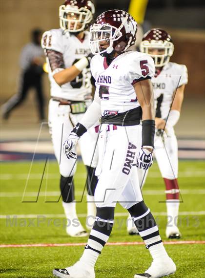 Thumbnail 1 in Wylie vs South Oak Cliff (UIL 4A Regional Playoff) photogallery.