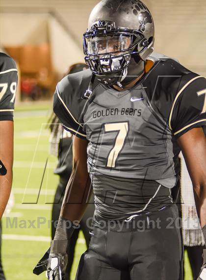 Thumbnail 2 in Wylie vs South Oak Cliff (UIL 4A Regional Playoff) photogallery.