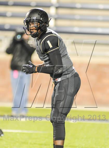 Thumbnail 1 in Wylie vs South Oak Cliff (UIL 4A Regional Playoff) photogallery.