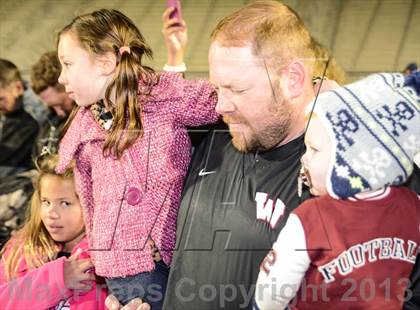 Thumbnail 2 in Wylie vs South Oak Cliff (UIL 4A Regional Playoff) photogallery.