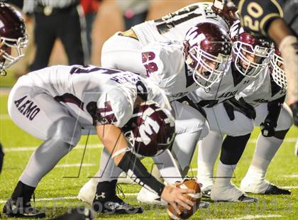 Thumbnail 2 in Wylie vs South Oak Cliff (UIL 4A Regional Playoff) photogallery.
