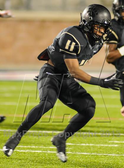 Thumbnail 3 in Wylie vs South Oak Cliff (UIL 4A Regional Playoff) photogallery.