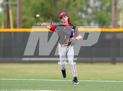 Thumbnail 3 in Tyler Legacy @ Mesquite photogallery.