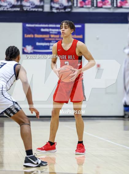 Thumbnail 2 in Park Hill vs Lee's Summit West - 810 Varsity Showcase photogallery.