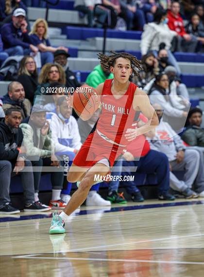 Thumbnail 2 in Park Hill vs Lee's Summit West - 810 Varsity Showcase photogallery.