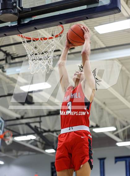Thumbnail 3 in Park Hill vs Lee's Summit West - 810 Varsity Showcase photogallery.