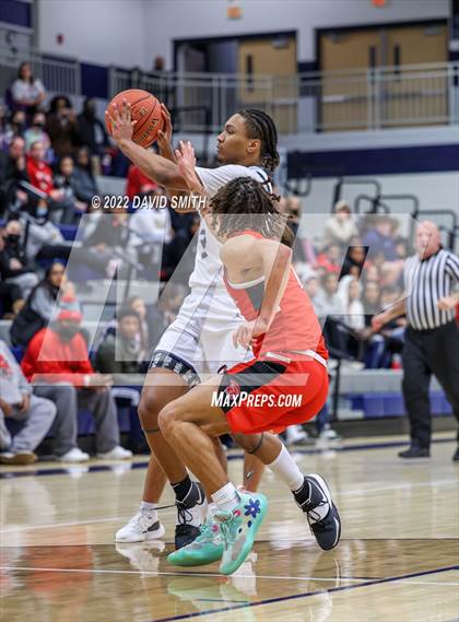 Thumbnail 3 in Park Hill vs Lee's Summit West - 810 Varsity Showcase photogallery.
