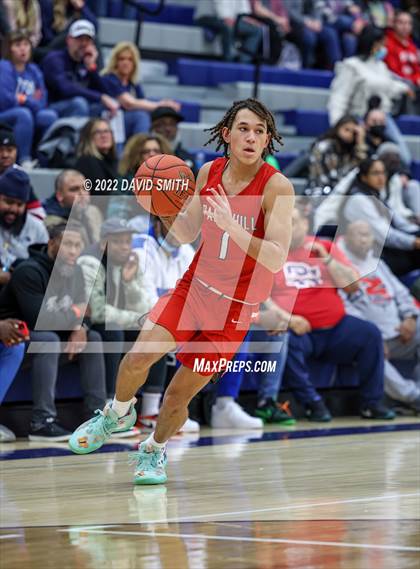 Thumbnail 3 in Park Hill vs Lee's Summit West - 810 Varsity Showcase photogallery.