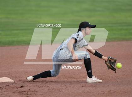 Thumbnail 2 in Marana vs. Vista Grande photogallery.