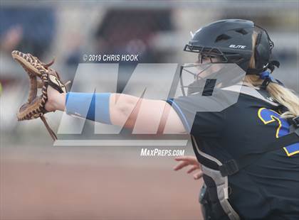 Thumbnail 3 in Marana vs. Vista Grande photogallery.