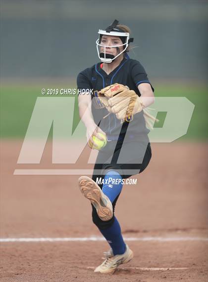 Thumbnail 1 in Marana vs. Vista Grande photogallery.