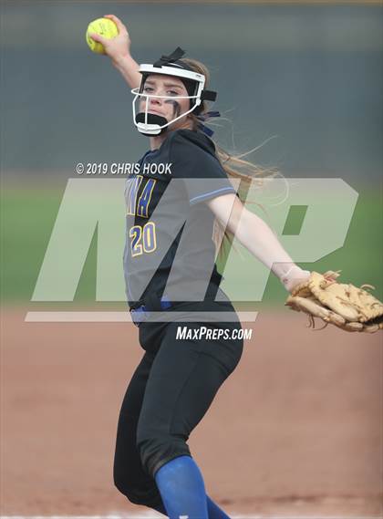 Thumbnail 3 in Marana vs. Vista Grande photogallery.