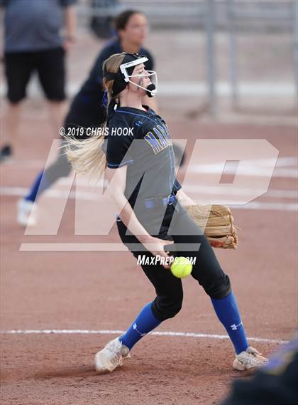 Thumbnail 3 in Marana vs. Vista Grande photogallery.