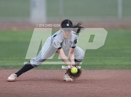 Thumbnail 1 in Marana vs. Vista Grande photogallery.
