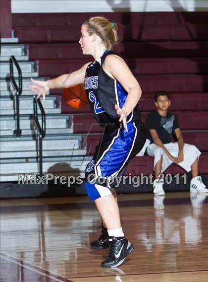 Thumbnail 1 in FR: Clear Springs Freshmen @ Clear Creek Freshmen photogallery.